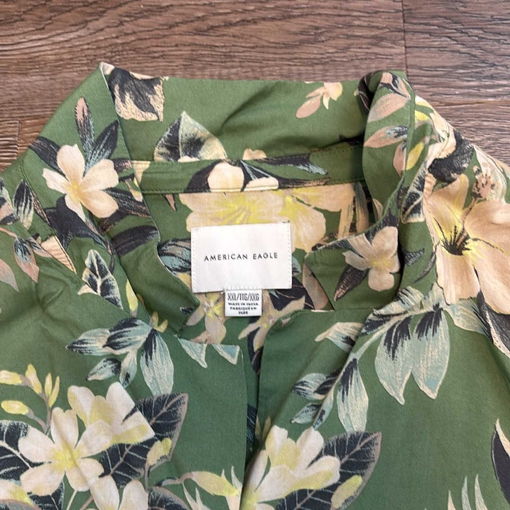 american eagle floral tie front button up - Picture 3 of 3